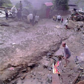 Flooding scene devastated 12 dead in Sapa