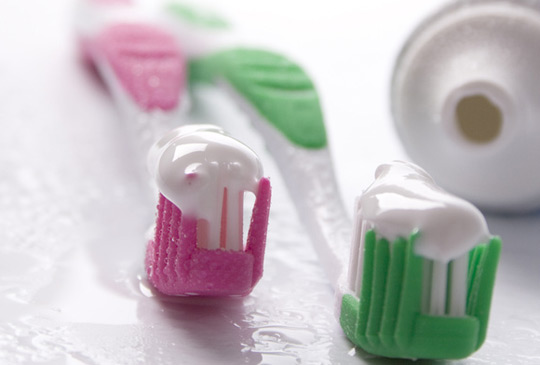 Fluorine toothpaste: Beneficial and harmful