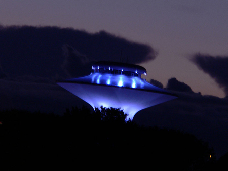 Fluttering UFOs in America