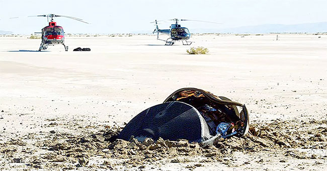 Flying saucer-like objects fell into the American desert