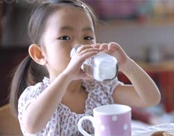 For every 100 young children, there are 4 babies with cow's milk allergy
