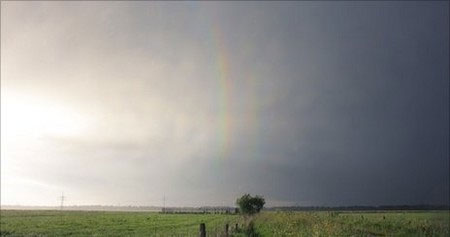 For the first time, capture the 4th level rainbow image in the sky