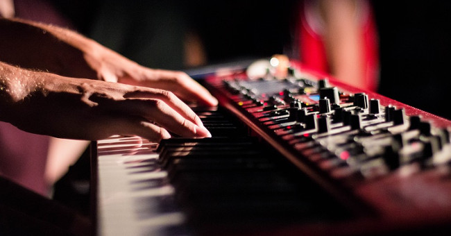 For the first time, robots create sounds that have never appeared before