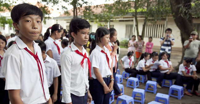 Foreign researchers have figured out the reason why Vietnamese students always achieve extremely high scores in examinations