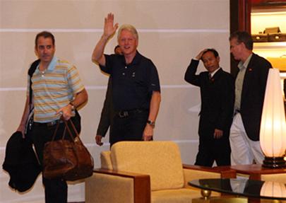 Former President Bill Clinton came to Vietnam