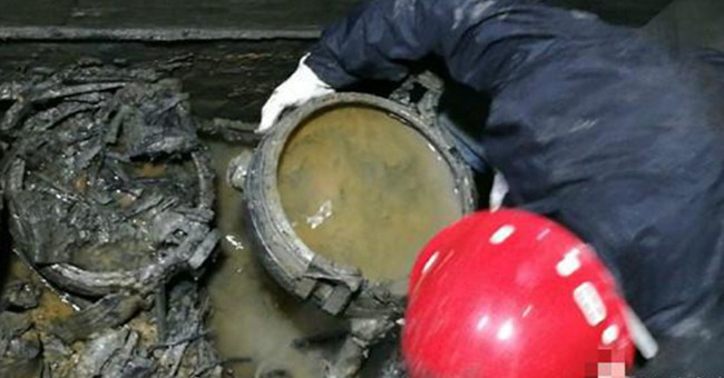 Found a thousand-year-old beef soup in a tomb