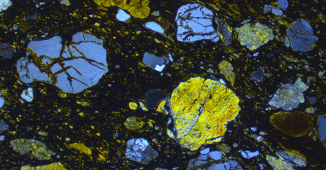 Found minerals in cosmic dust in Scotland