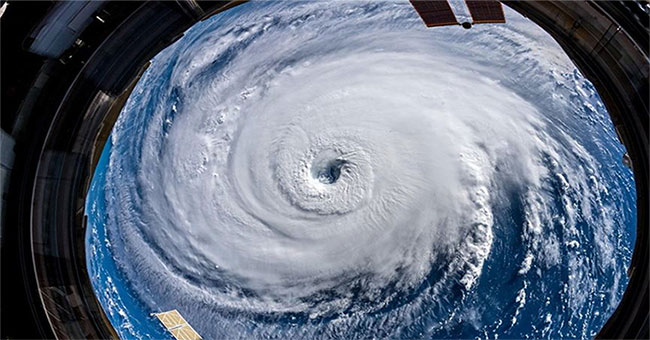 From the space station, astronauts still shudder because of Florence Florence