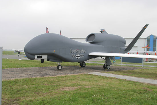German air force launches new spy plane