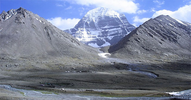 Giant cracks in Tibet can forecast horrific disasters