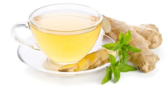 Ginger water helps to clean the lungs