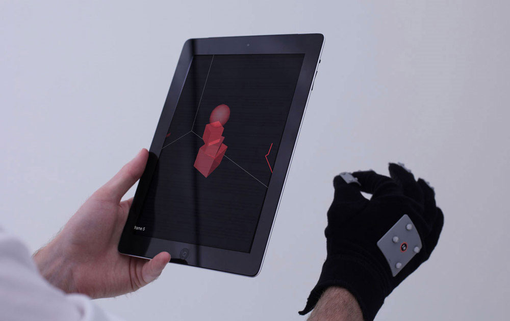 Gloves manipulate virtual objects