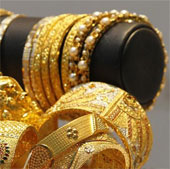 Gold jewelry is easy to cause depression