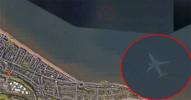 Google Earth finds planes submerged under the sea?