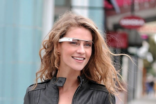 Google registers a patent for a smart glass project