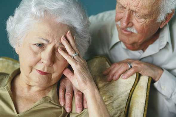 Green tea and red laser light cure Alzheimer's