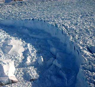 Greenland Island is melting at a rate of