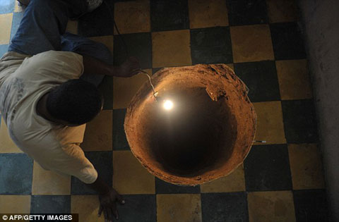 Guatemala: The door of hell appears in the middle of the house