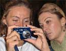 Guess the age through photos of red eyes