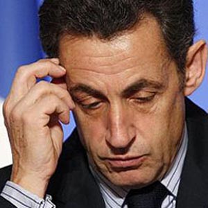 Hackers hack French president account on Facebook