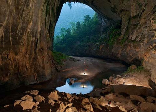 Hang En cave was honored in a foreign magazine