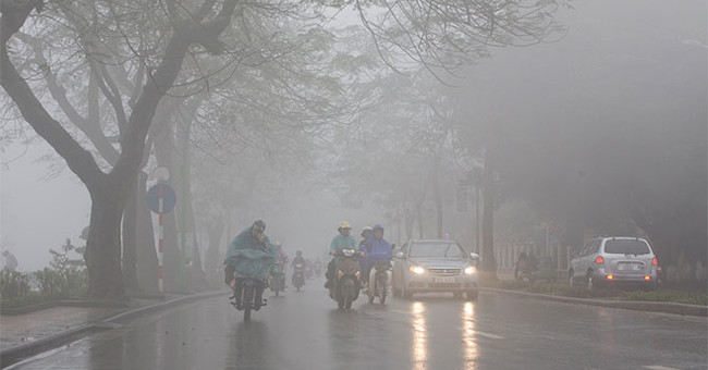 Hanoi is rainy and humid, lasting until the end of the week