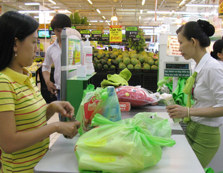 Hanoi restricts the use of plastic bags