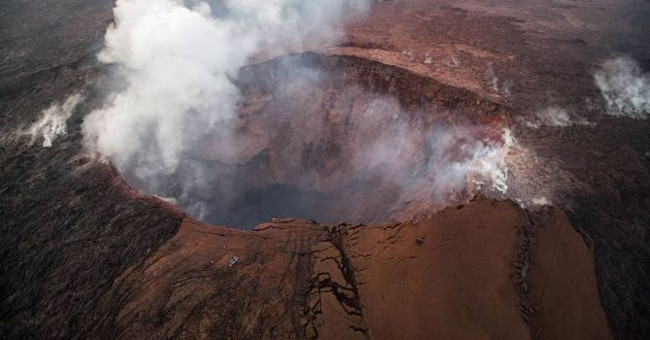 Hawaii: Kilauea volcano creates a dusty column of ashes of up to 9,000 meters