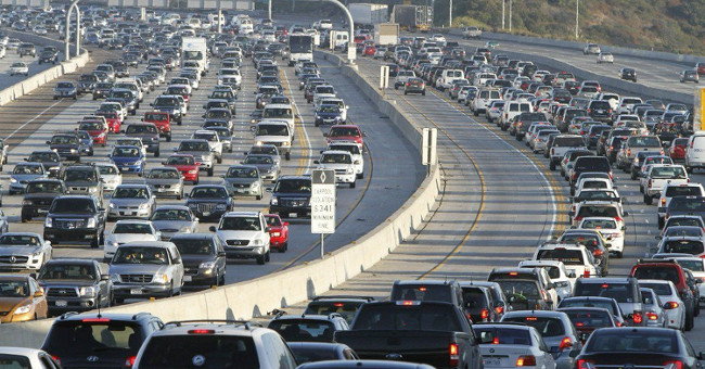 Hazards from exhaust when driving peak hours