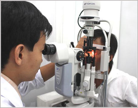 Higher level students are nearsighted