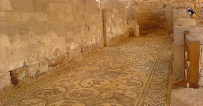 Highway replica hanging garden Babylon nearly intact after 2000 years
