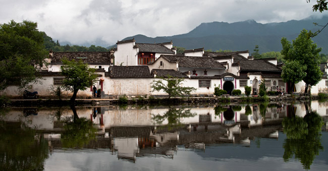 Hoang De and Hoanh Thon villages in Anhui