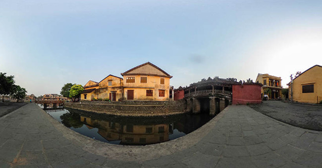 Hoi An Ancient Town is unique in 360-degree photos