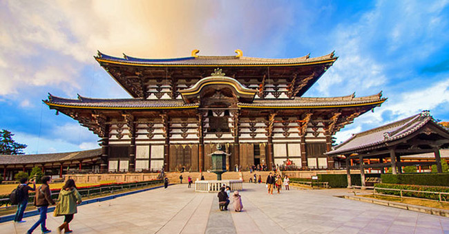 Horyu-ji temple's Buddhist architectural complex