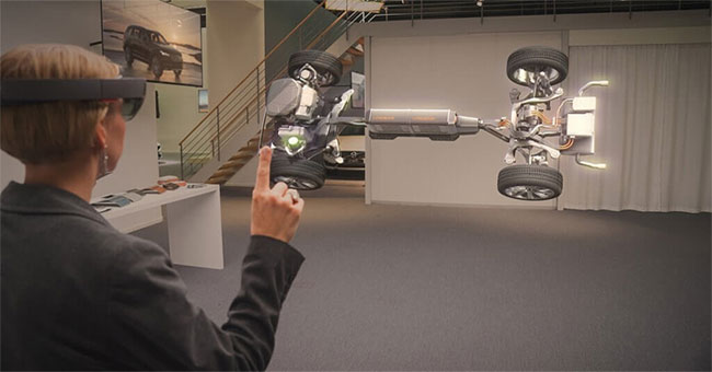 How are AR and VR different?