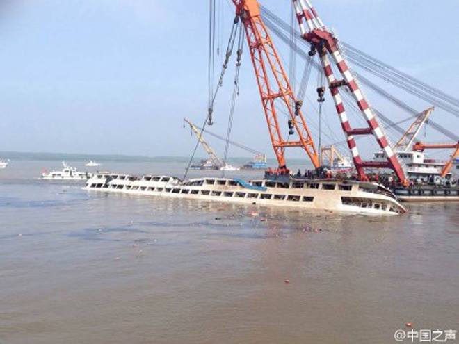 How did China overturn the sinking ship?