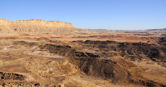 How did Israel turn its resource shortage into national power?