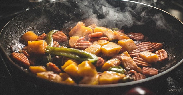 How does nutrients change when food is cooked?