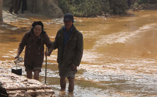 How harmful is the 'red mud'?