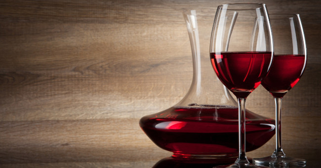 How many glasses of wine and beer are not drunk?