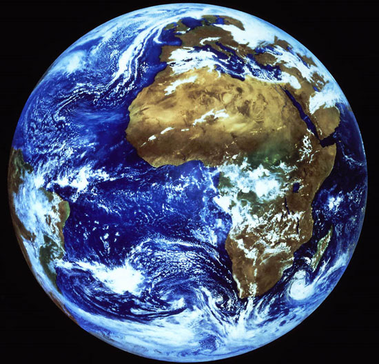 How many people can the Earth carry?