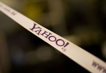 How much does Yahoo charge for MS, Google?
