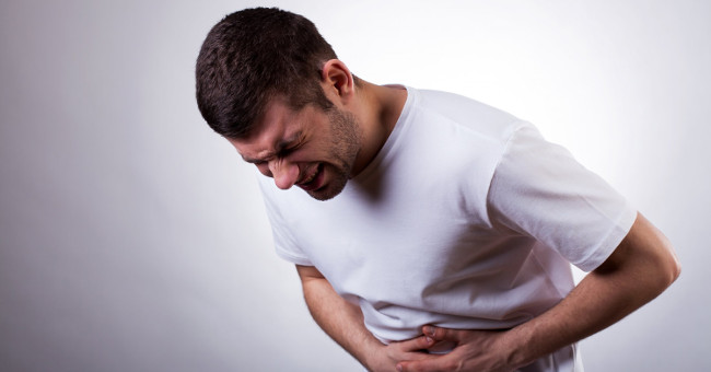 How should people with stomach pain eat and drink on New Year's Day?
