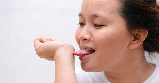 How to cool your body in a hot day without air conditioning