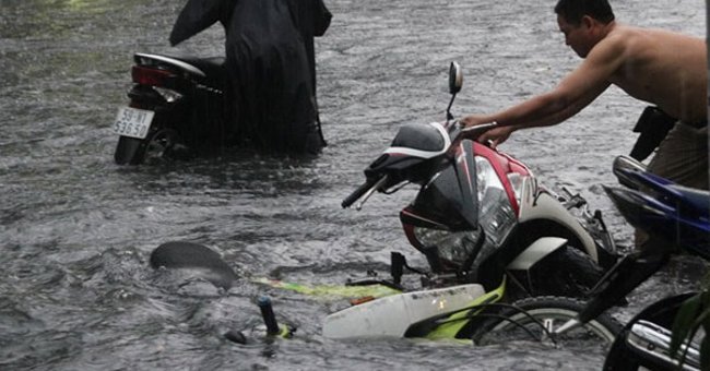 How to handle when the car dies due to flooding