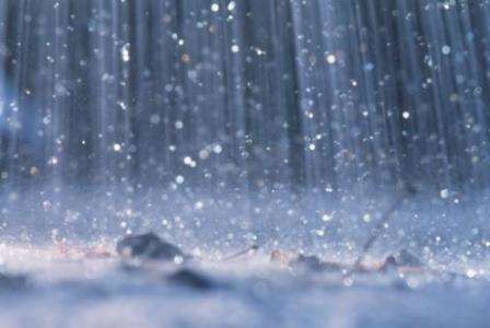 How to make artificial rain in the desert