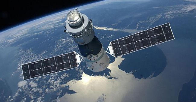 How to observe the 8.5-ton space station is falling indefinitely to Earth