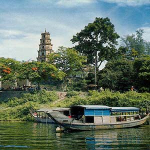 Hue applies GIS to waste collection system