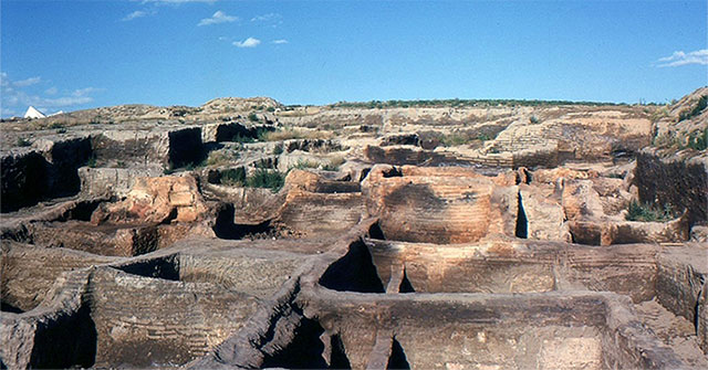 Human ancestors 9,000 years ago also faced urban problems