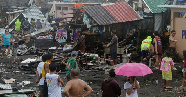 Hurricane Phanfone engulfed Christmas Day in the Philippines in chaos